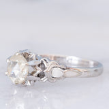 Solitario antico in oro bianco 18K con diamante di taglio rosa coroné (0.60ct ca.), anni ‘20/‘30
