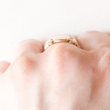 Anello vintage da sigillo in oro giallo 9K, anno 1974