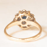 Anello a margherita vintage in oro giallo e bianco 9K con zaffiro (0.25ct ca.) e diamanti (0.06ctw ca.), anni ‘60
