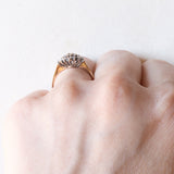 Anello vintage in oro giallo e bianco 9K con diamanti di taglio brillante (0.16ctw ca.), anni ‘70