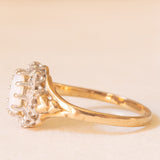 Anello a margherita vintage in oro giallo e bianco 9K con opale (0.30ct ca.) e diamanti, anni ‘70/‘80