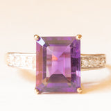 Anello da cocktail vintage in oro giallo 9K con ametista (3.50ct ca.) e diamanti (0.12ctw ca.), anni ‘60/‘70