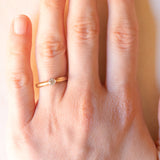 Solitario vintage in oro giallo 9K con diamante di taglio brillante (0.18ct ca.), anni ‘40