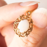Collana vintage con catenina in oro giallo 9K e con pendente in oro giallo 9K con opale (1ct ca.), anno 1981