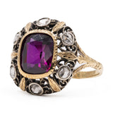 Anello vintage in stile antico in oro giallo 18K e argento con zaffiro porpora sintetico e diamanti di taglio rosetta