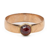 Anello antico in oro giallo 8k con granato