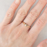 Solitario vintage in oro giallo 9K con diamante di taglio brillante (0.10ct ca.), anno 1989