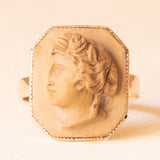 Anello vintage in oro giallo 9K con cammeo su lava, anni ‘40/‘50