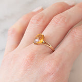 Solitario in oro giallo 9K con quarzo citrino di taglio a cuore (2.18ct ca.) e diamanti