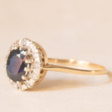 Anello a margherita vintage in oro giallo 9K con zaffiro (1.20ct ca.) e diamanti (0.12ctw ca.), anni ‘80/‘90
