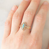 Anello a navette antico in oro giallo 14K con turchesi e perline, primi del ‘900