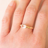 Solitario vintage in oro giallo 14K con morganite (1ct ca.), anni ‘80