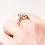 Anello vintage in oro giallo e bianco 9K con acquamarina (4.50ct ca.) e diamanti, anni ‘80