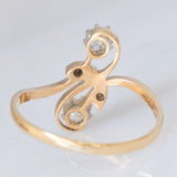 Anello Art Nouveau in oro giallo e bianco 14K con diamanti di taglio vecchia miniera (0.30ctw ca.) e di taglio rosetta, anni ‘20