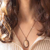 Collana antica con catenina in argento e con ciondolo in argento con cammeo, primi del ‘900