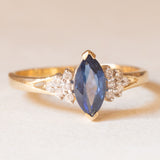 Anello vintage in oro giallo con zaffiro (0.80ct ca.) e diamanti di taglio brillante (0.18ctw ca.), anni ‘80