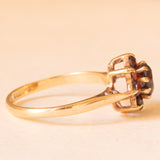 Anello a fiore vintage in oro giallo 9K con granati (0.75ctw ca.), anno 1997
