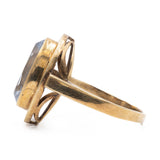Anello vintage in oro giallo 8k con spinello azzurro