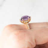 Anello da cocktail vintage in oro giallo 18K con ametista e diamanti di taglio brillante (0.24ctw ca.), anni ‘70/‘80