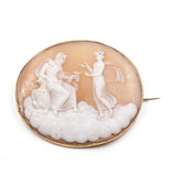 Spilla antica in oro 18k con cammeo su conchiglia raffigurante "Zeus e Ebe", primi del '900