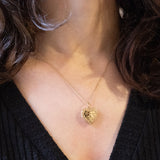 Ciondolo portafoto vintage con lamina in oro giallo 9K su metallo, anni ‘50/‘60