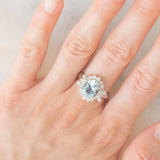 Anello a margherita vintage in platino con acquamarina (2ct) e diamanti (0.56ctw), anni ‘80