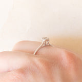 Anello moderno in oro bianco 14K con diamanti di taglio brillante e di taglio baguette (0.15ctw ca.)