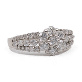 Anello vintage a fiore in platino 900 con diamanti (1ctw)
