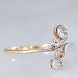 Anello Art Nouveau in oro giallo e bianco 14K con diamanti (0.12ctw ca.), anni ‘20