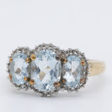 Anello vintage in oro giallo 9K con acquamarine (1.70ctw ca.) e diamanti (0.20ctw ca.), anno 2005