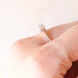 Anello “trilogy” in oro bianco 18K con diamanti (0.42ctw ca.), anni ‘80