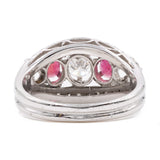 Anello in oro bianco 18k con diamanti (0,70ctw) e rubini