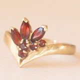 Anello vintage in oro giallo 9K con granati (0.60ctw ca.), anni ‘50