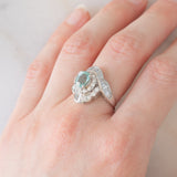 Anello ballerina moderno in platino con tormalina Paraiba (1.26ct) e diamanti (1.36ctw), anni ‘2000