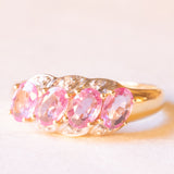 Veretta vintage in oro giallo e bianco 14K con zaffiri rosa sintetici (1.40ctw ca.) e diamanti (0.03ctw ca.), anni ‘70/‘80