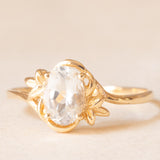 Anello vintage in oro giallo 10K con acquamarina (0.65ct ca.)