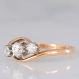 Trilogy antico in oro giallo 14K e argento con diamanti di taglio vecchia miniera (0.55ctw ca.), anni ‘10/‘20