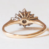 Anello vintage in oro giallo e bianco 9K con diamanti di taglio brillante (0.16ctw ca.), anni ‘70