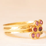 Anello vintage in oro giallo 18K con rubini sintetici (0.30ctw ca.), anni ‘60