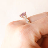 Anello vintage in oro bianco 9K con ametista (1.50ct ca.) e diamanti (0.04ctw ca.)