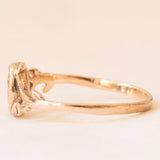 Anello vintage in oro giallo 8K con acquamarina (0.45ct ca.) e decorazioni floreali, anni ‘60/‘70