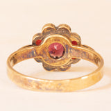 Anello a margherita vintage in oro giallo 8K con granati (0.90ctw ca.), anni ‘50