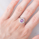 Anello a margherita vintage in platino con rubino (1.61ct) e diamanti (0.60ctw), anni ‘80/‘90