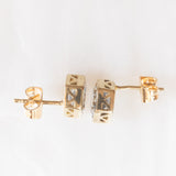 Orecchini vintage in oro giallo 8K con spinelli azzurri sintetici, anni ‘70/‘80