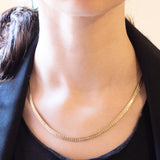 Collana vintage in oro giallo 8K con maglia omega