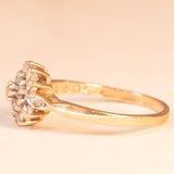 Anello a fiore vintage in oro giallo 9K con diamanti (0.20ctw ca.)