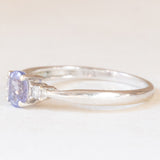 Trilogy vintage in oro bianco 9K con tanzanite (0.35ct ca.) e diamanti (0.03ctw ca.), anni ‘90