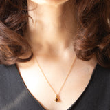 Collana vintage con catenina in oro giallo 9K e con ciondolo in oro giallo 9K con quarzo citrino (0.40ct ca.), anno 1978