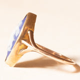Anello a navette vintage in oro giallo 9K con jasperware rappresentante la dea Diana, anni ‘70