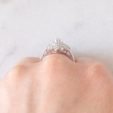 Anello a fiore vintage in platino con diamanti (0.55ctw), anni ‘80